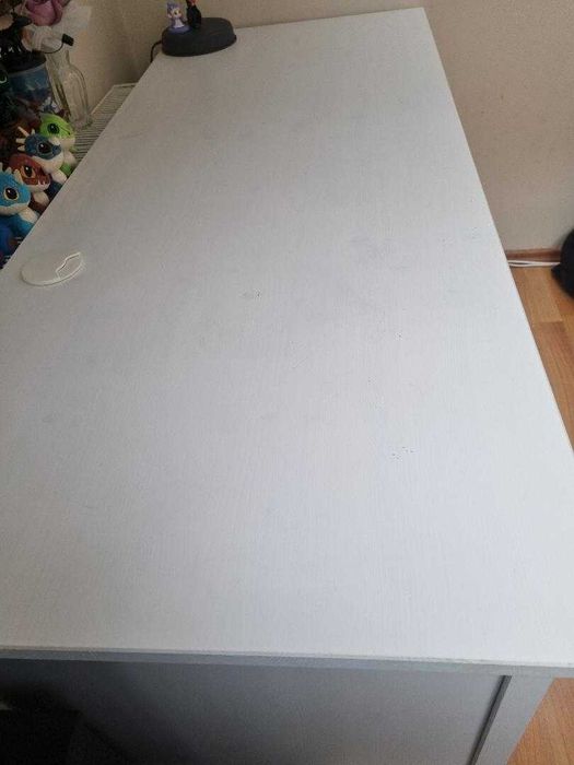 Birou, noptiera si dulap ikea, in stare foarte buna