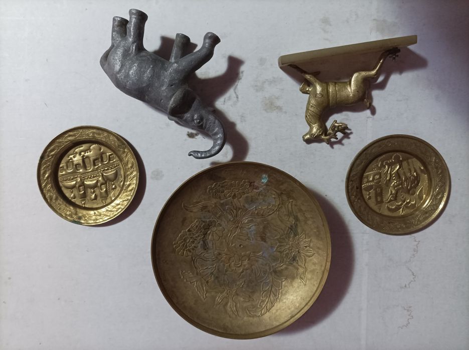 Lot obiecte bronz - Lot obiecte lemn