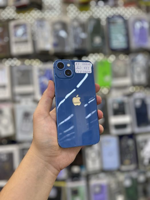 Айфон 13 256 гб.