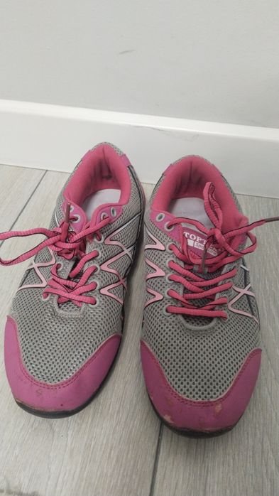 Кроссовки женские бу