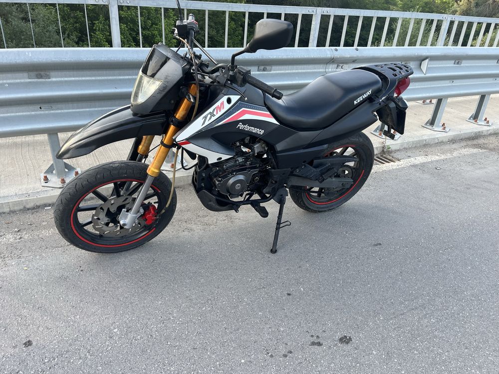 Продавам мотор Keeway TX 125