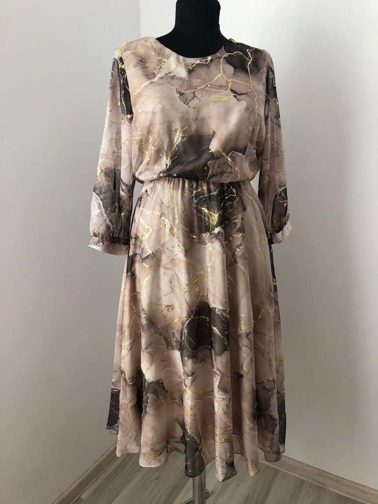 Rochie midi cu imprimeu auriu