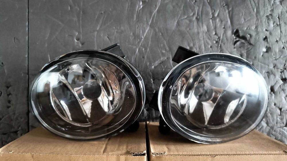 Proiector ceata VW Golf 6 2008-2012 Stanga sau Dreapta