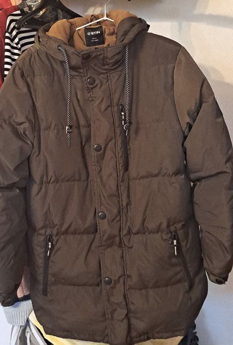 Продам отличные куртки на мальчика 11-12, 13-14 ,15-16 лет