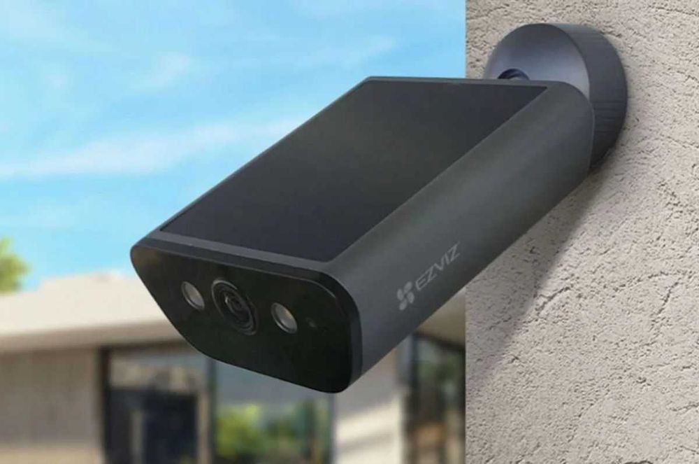 Камера видео наблюдения Ezviz