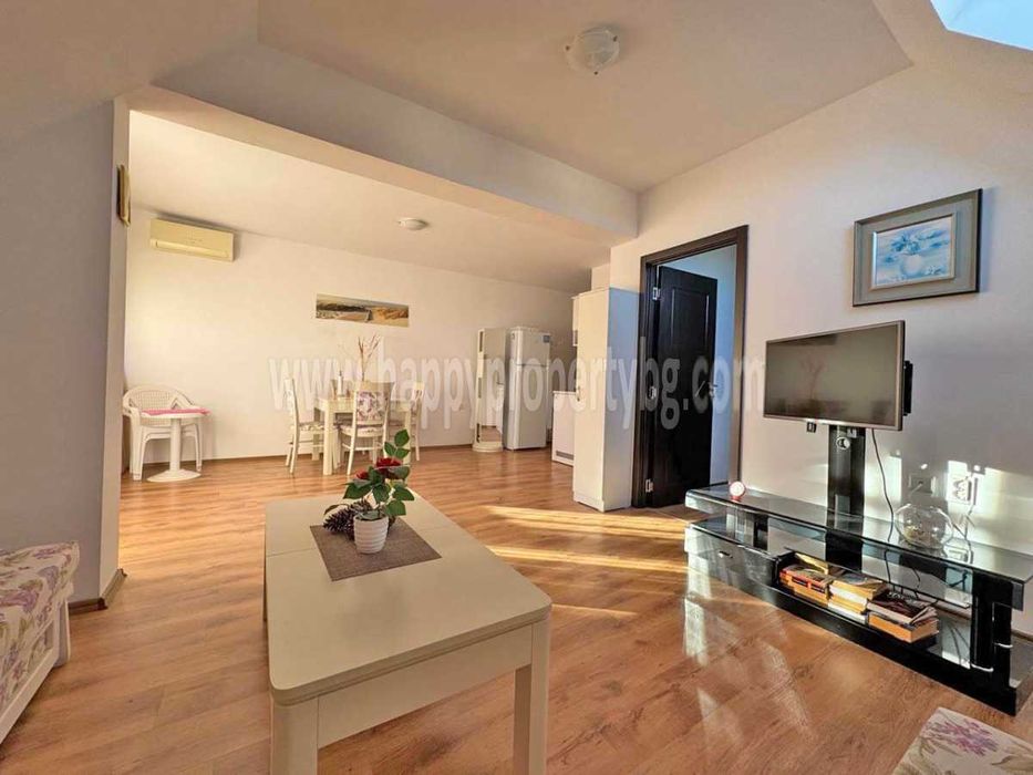 Продава се Двустаен апартамент в к.к. Слънчев бряг - 57 кв.м за 1167 €/кв.м - Снимка #2