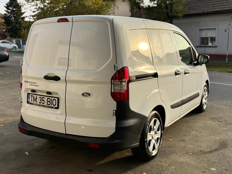 Vand Ford Transit Courier