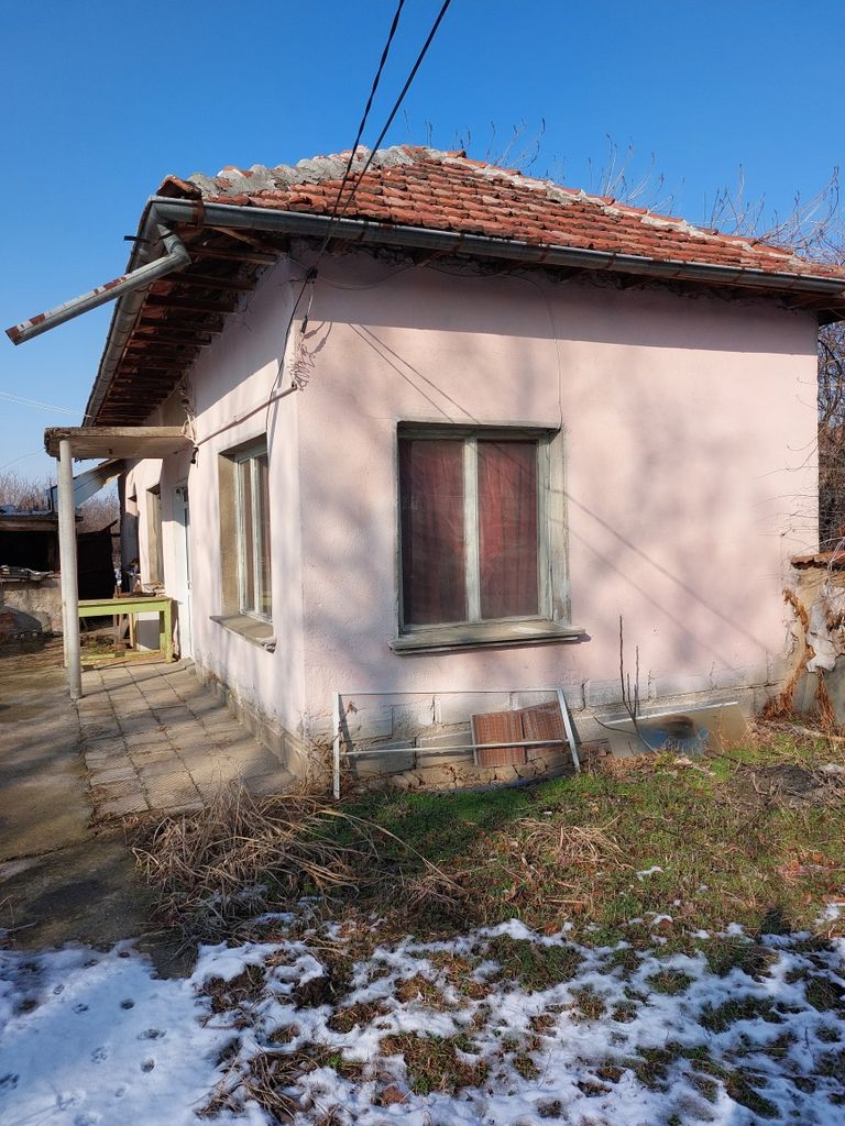 Продава се Къща в Койнаре - 70 кв.м за 186 €/кв.м - Снимка #1