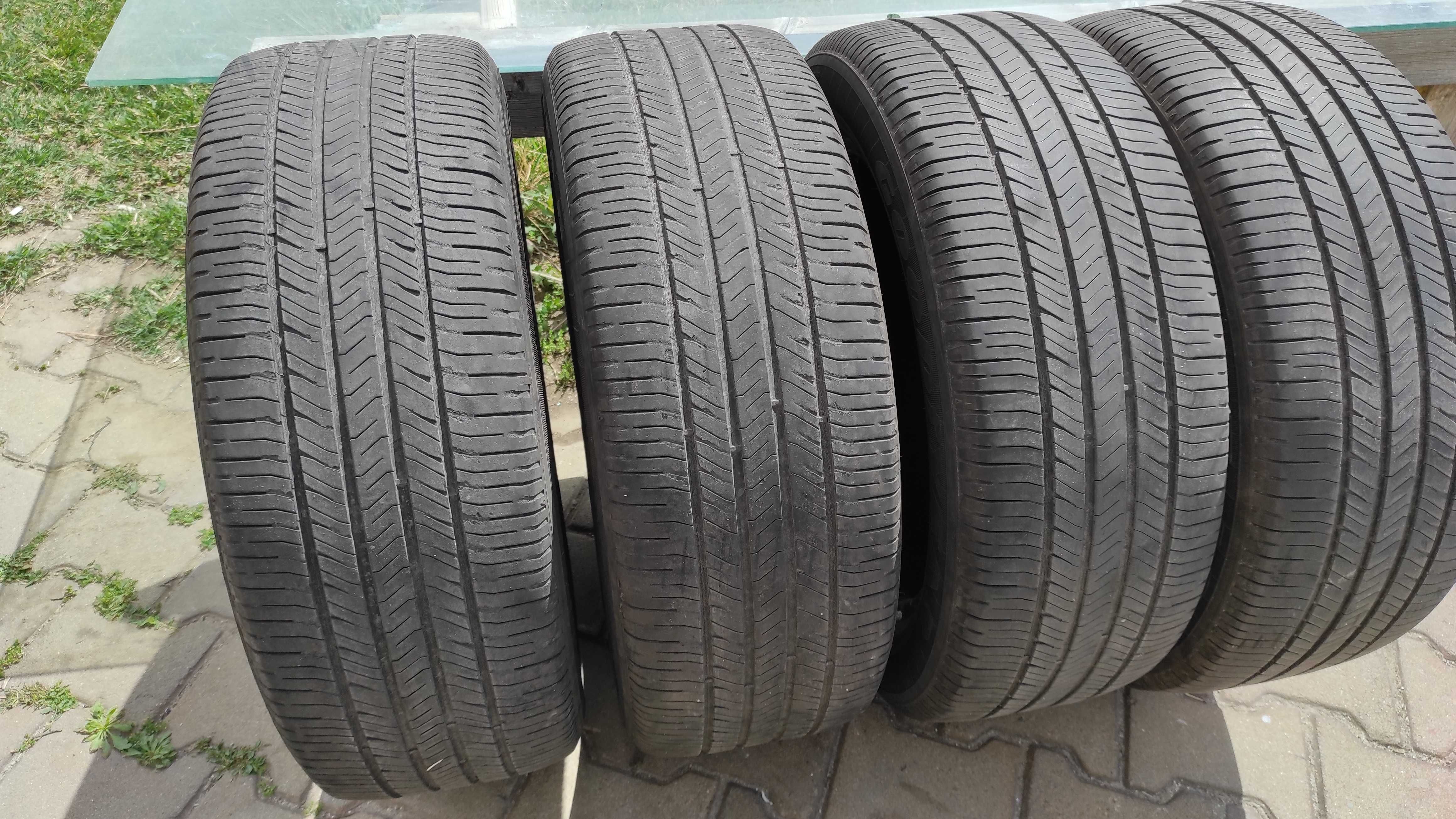 Гуми  225/55/R18 Good year