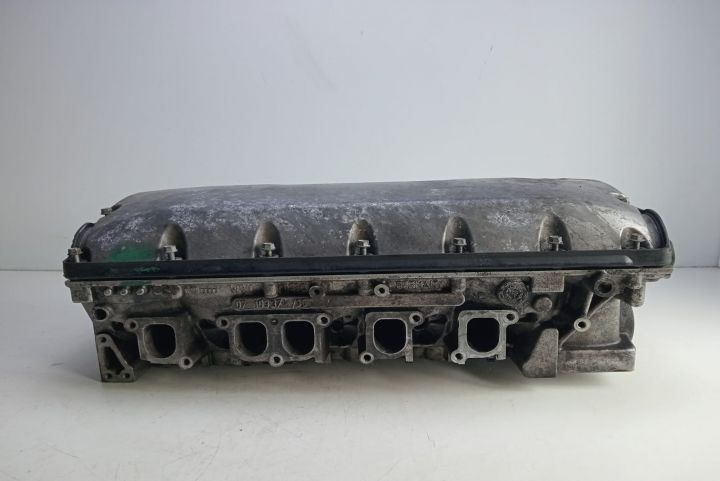 Chiulasa   2.5 tdi AXD R070103373C V100 Volkswagen VW Multivan T5