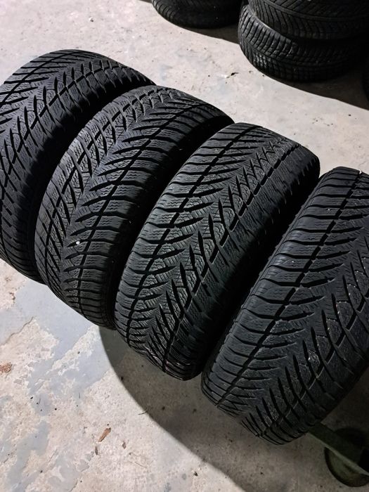 4 anvelope iarnă 205 50 r16 Goodyear