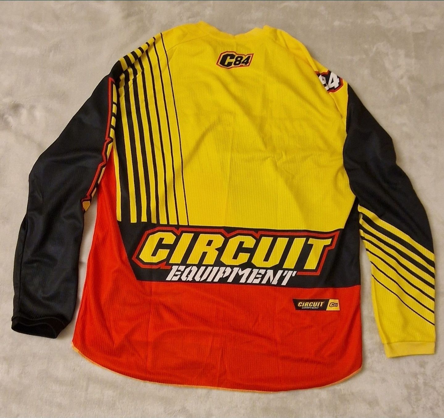 Vand doua tricouri NOI atv, moto, enduro, mtb, downhill CIRCUIT si FOX