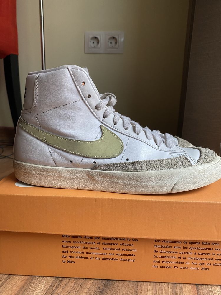 Nike Blazer Mid ‘77