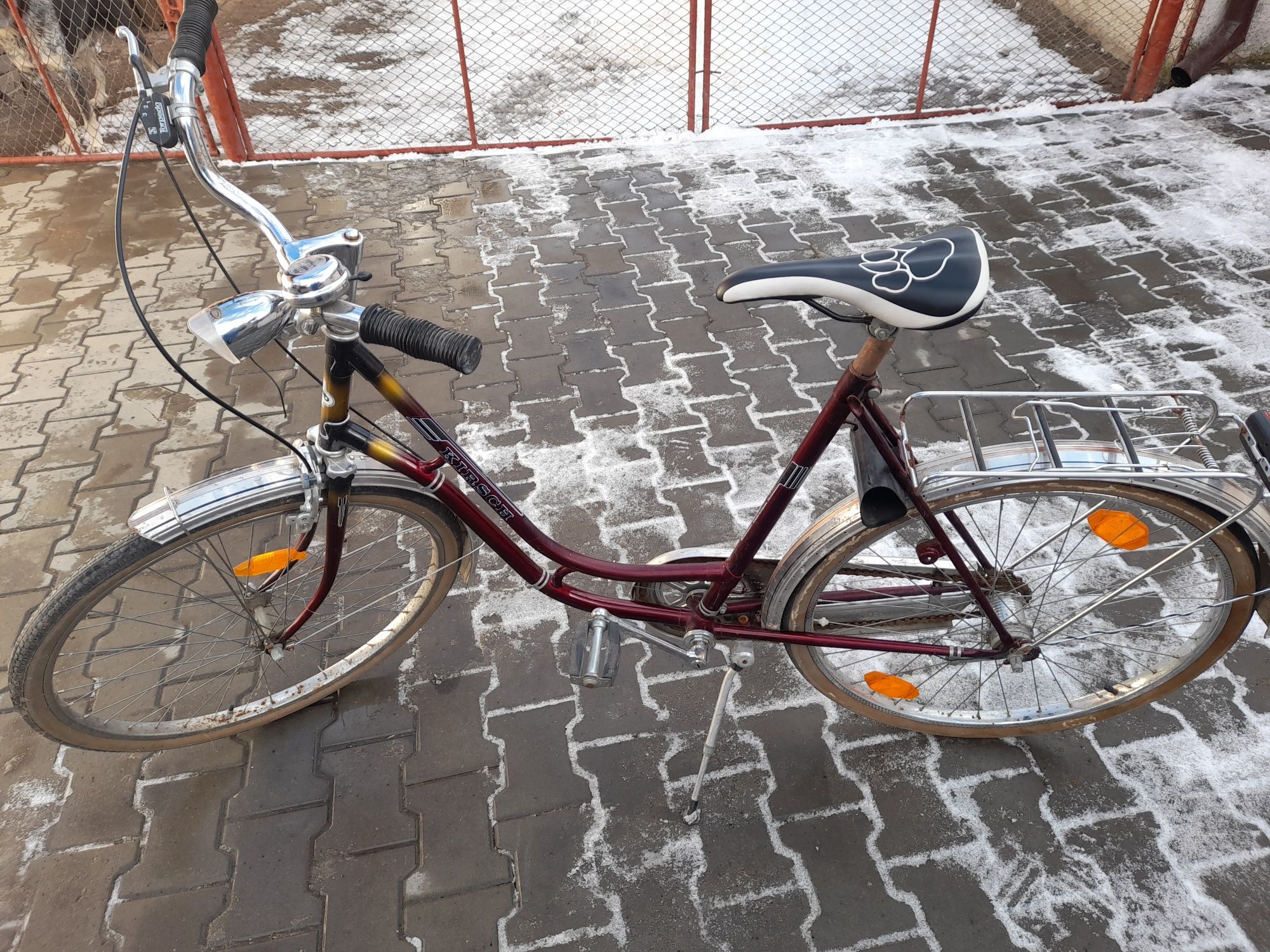 Vand doua biciclete