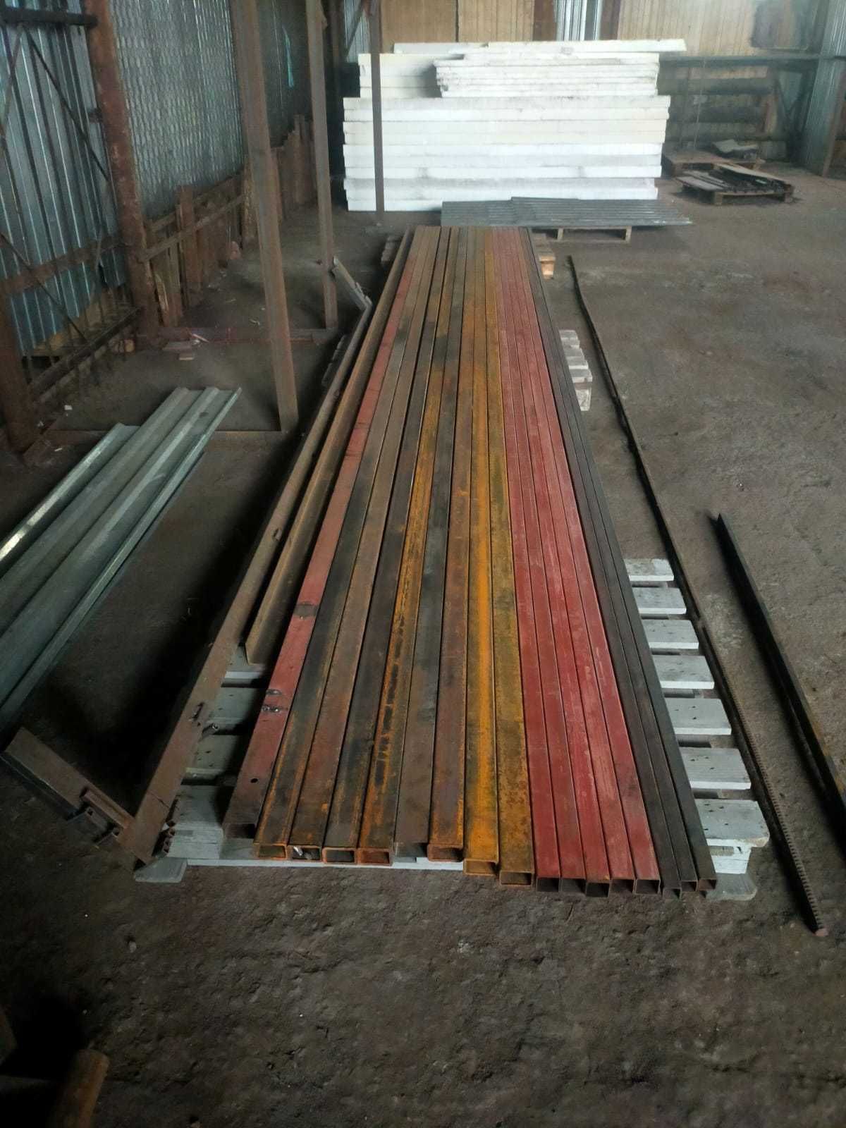 Продам деловой металл , уголок ,трубы , лист , профтруба.