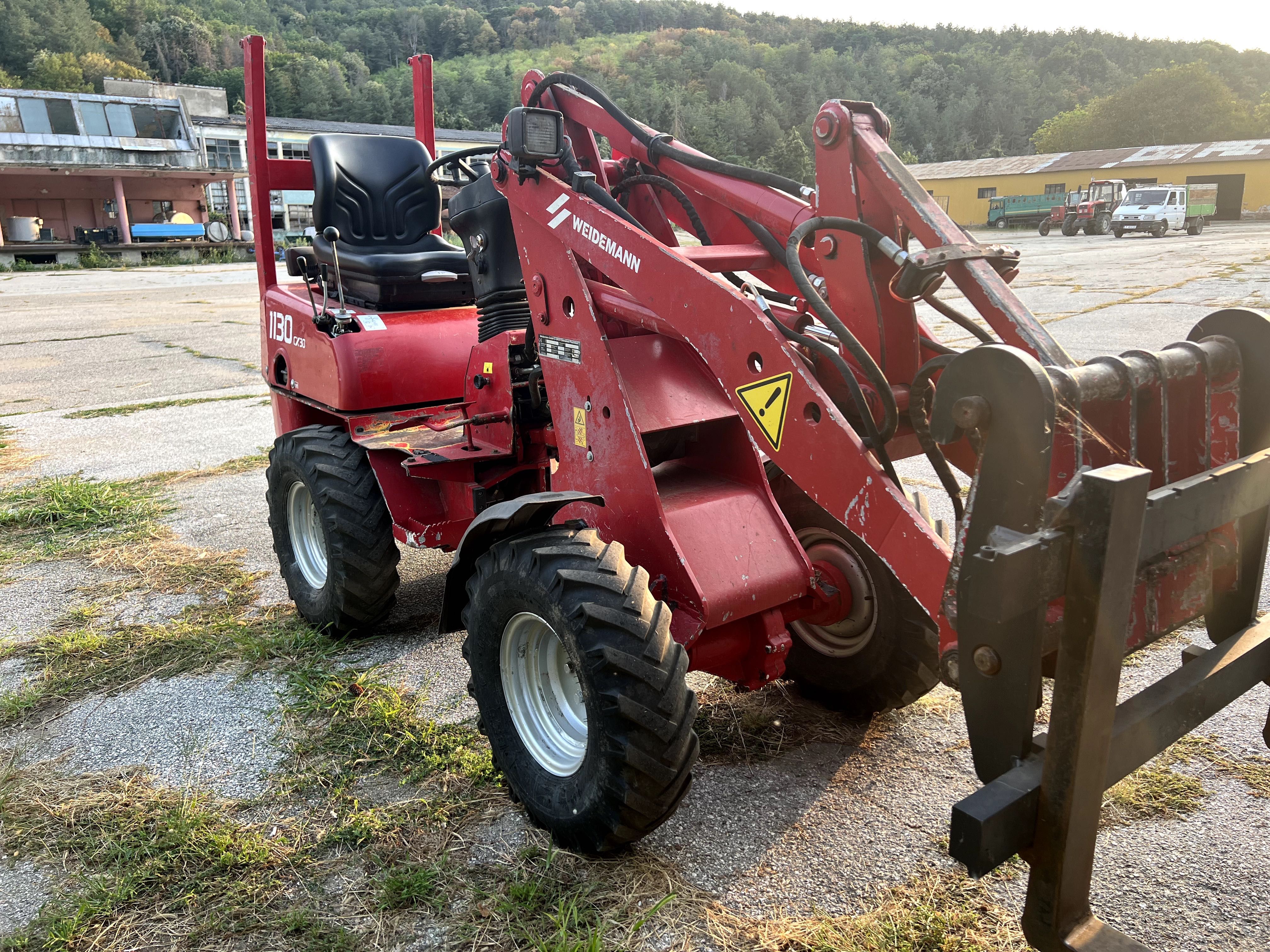 Челен товарач Weidemann CX 1130