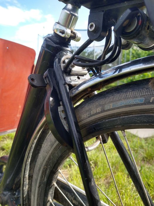 Vând cargo bicicletă electrică, preț 1200 de Euro (negociabil)