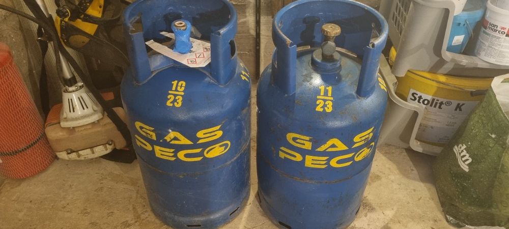 plita cu gaz + 2 butelii !