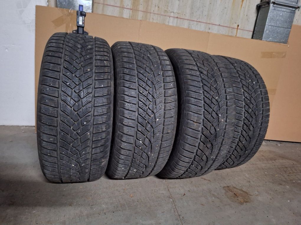 9мм! 225 45 17 Good year ultragrip performance