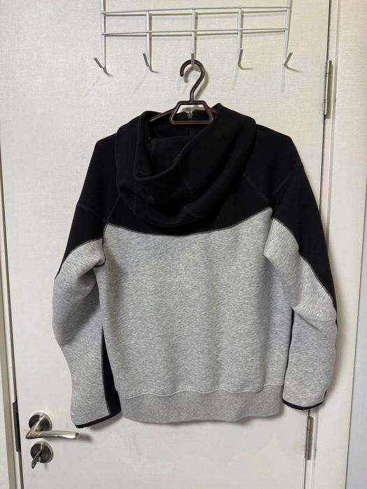 Nike tech fleece горнище