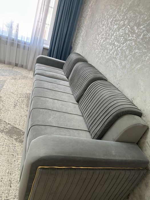 Продам диван новый