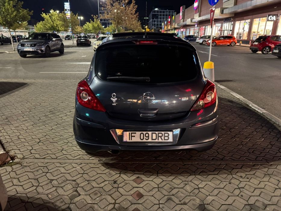 Opel Corsa OPC line