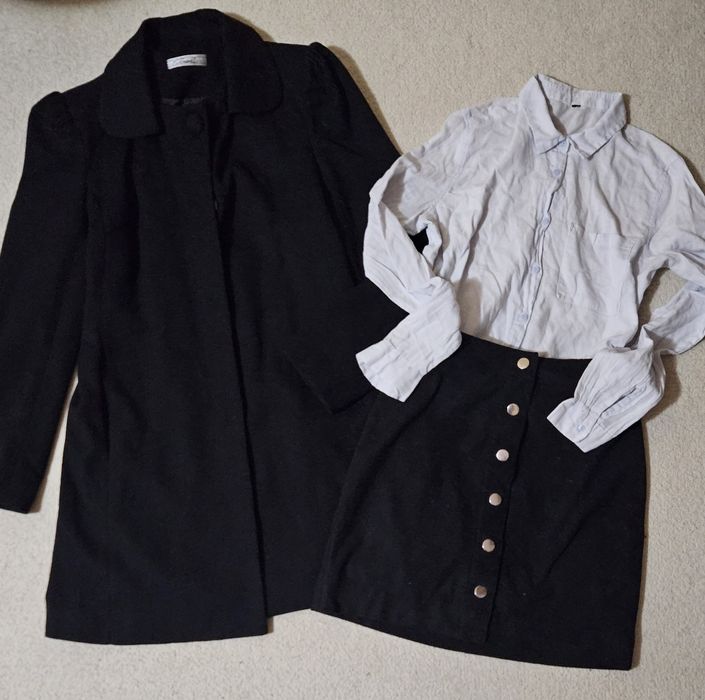 Дамски костюм S за 20лв.