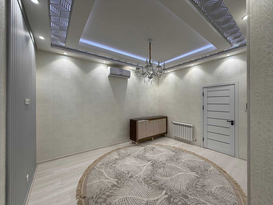 СРОЧНО !! Продаётся квартира в Мирабаде 1,75 сотих 5 комнат