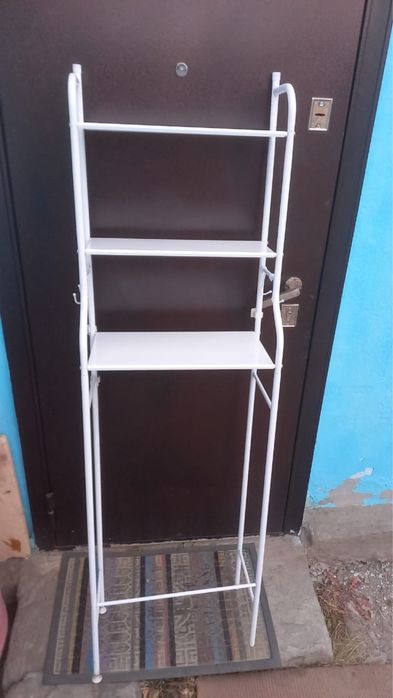 Срочно продам полку над стиральной машиной в ванную комнату