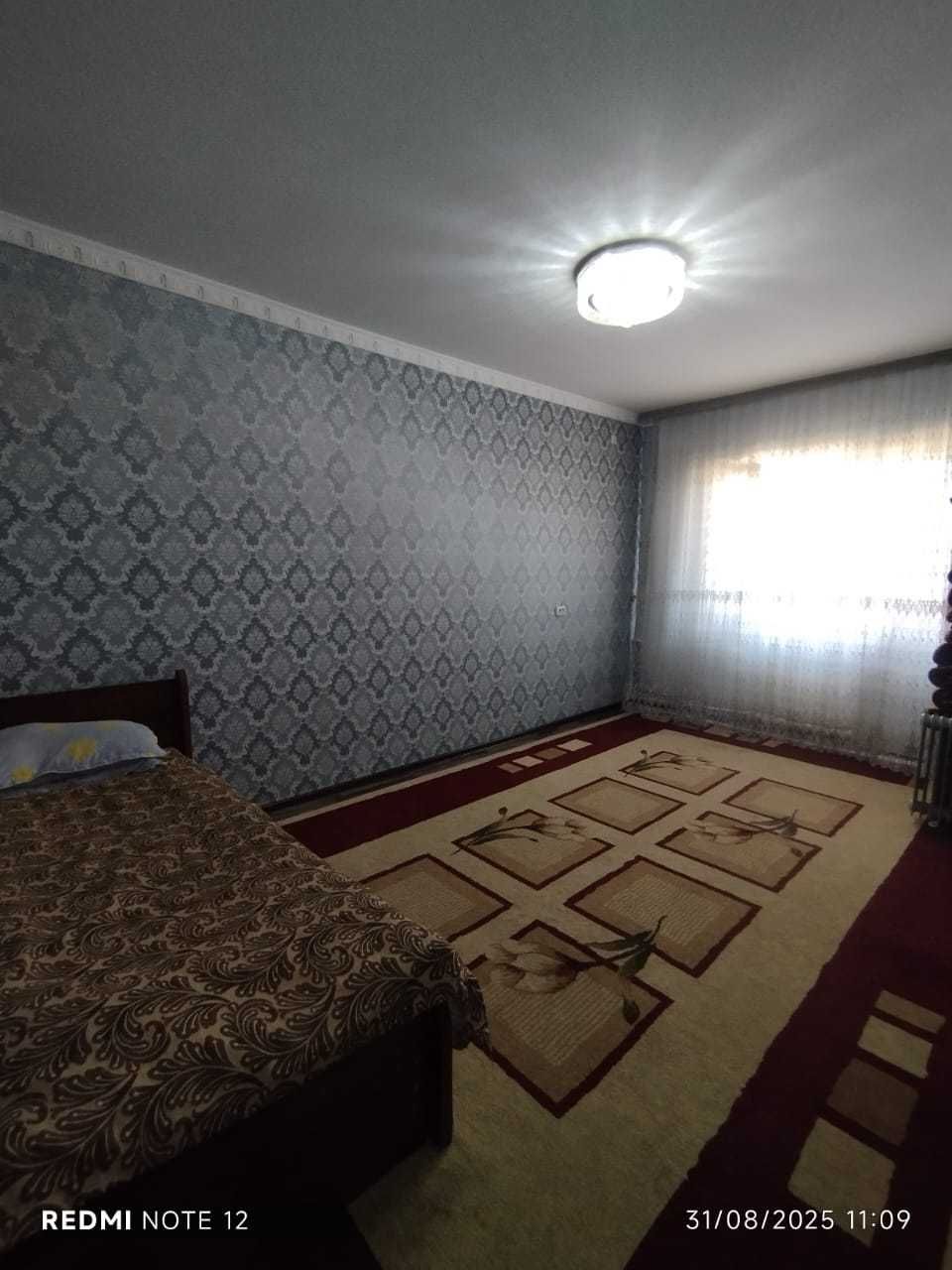 СРОЧНО!!! 3 хонали уй сотилади. Продается квартира
