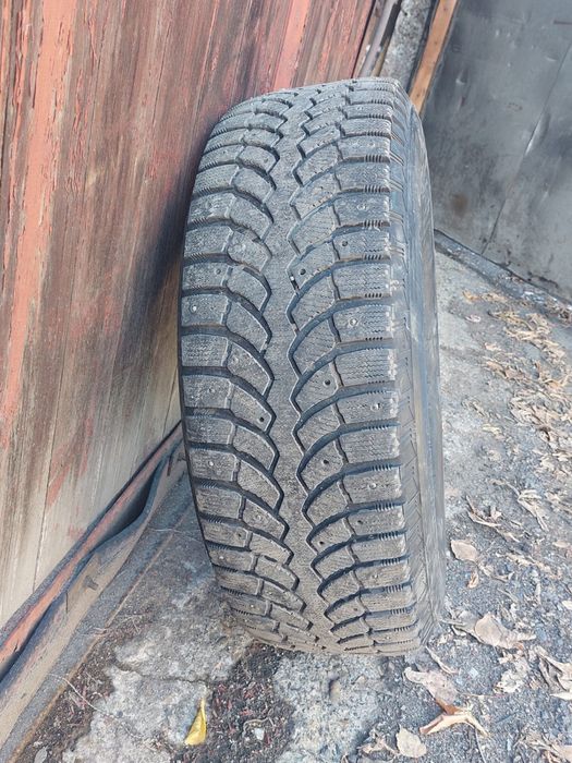 Шины зимние 255/70R16 111T