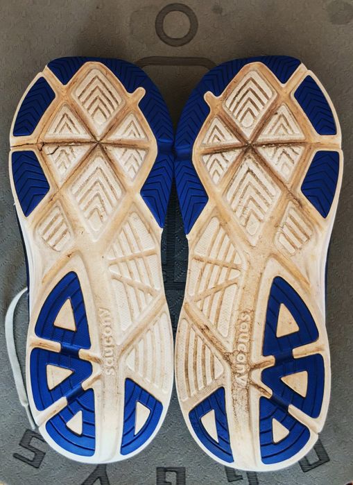 Продавам маратонки Saucony Guide 17 46 номер