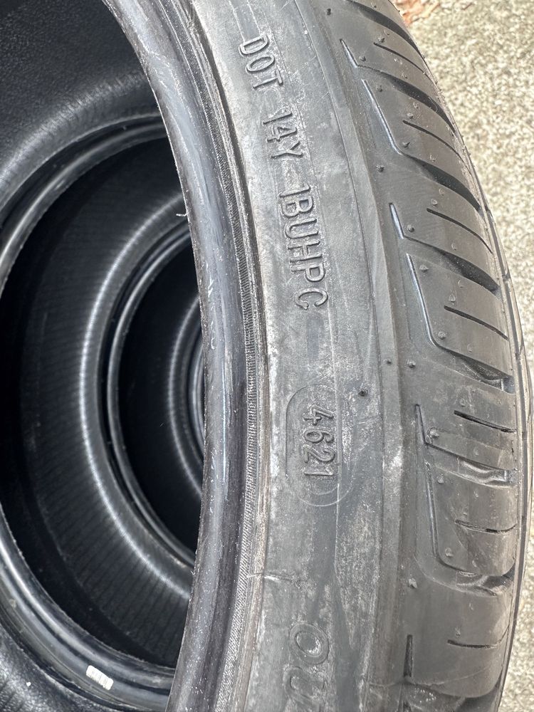 Чисто нови гуми 225/35R19 Austone