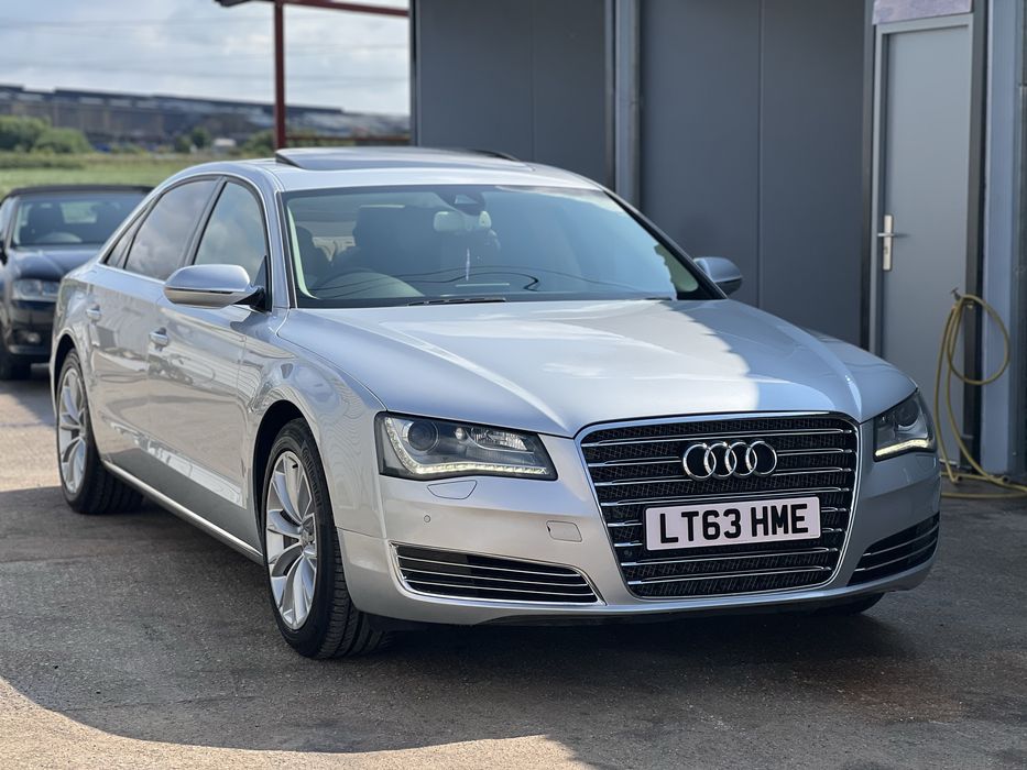 Audi A8 L Exective 3.0 V6