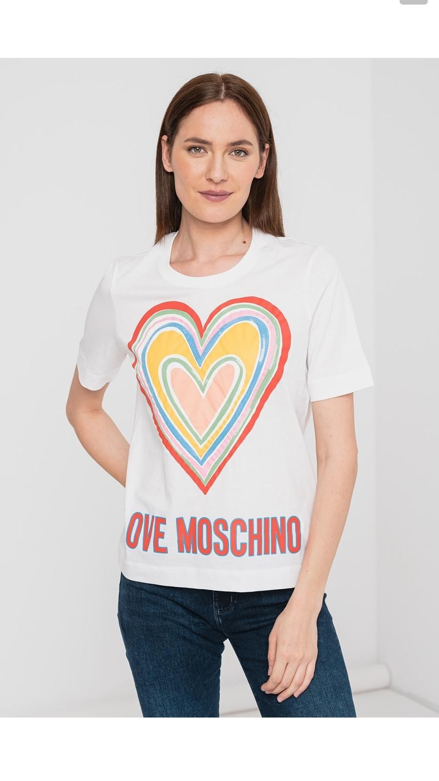 Tricou damă Love Moschino marimea M original nou cu eticheta.