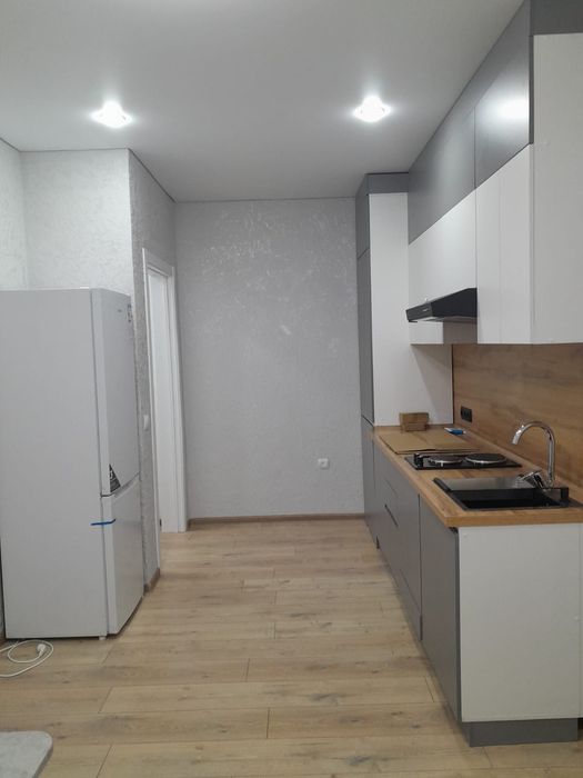 Сдаётся трёхкомнатная квартира военный институт