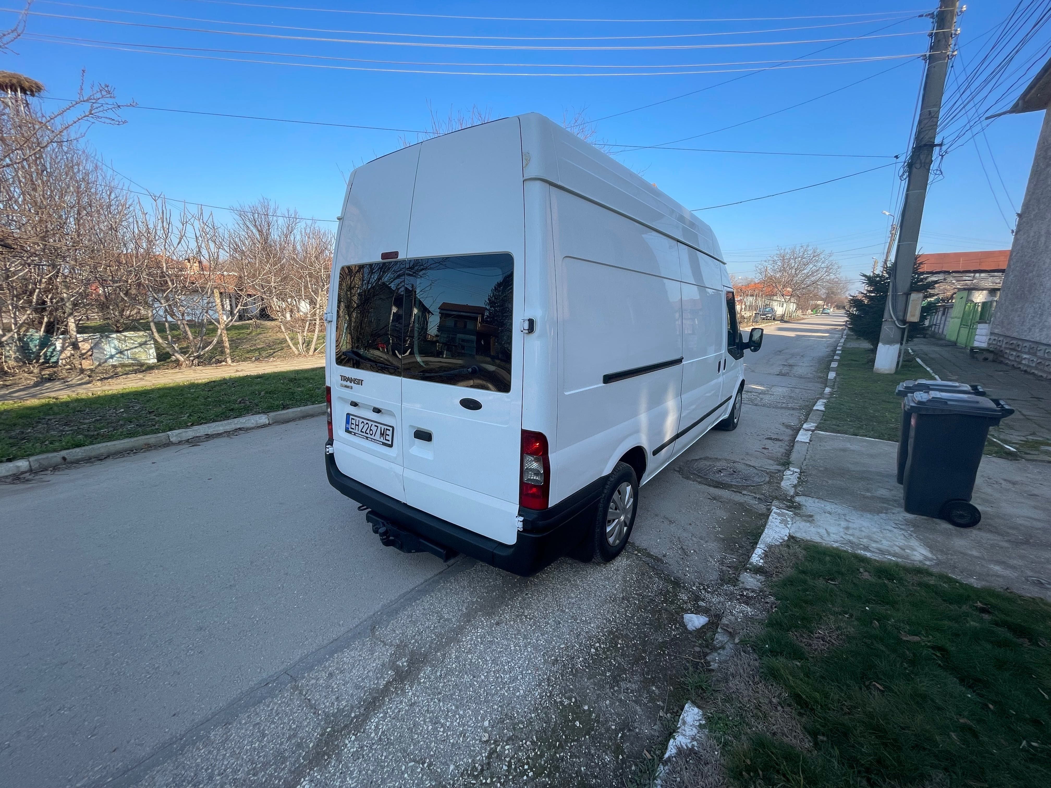 Ford Transit  2011