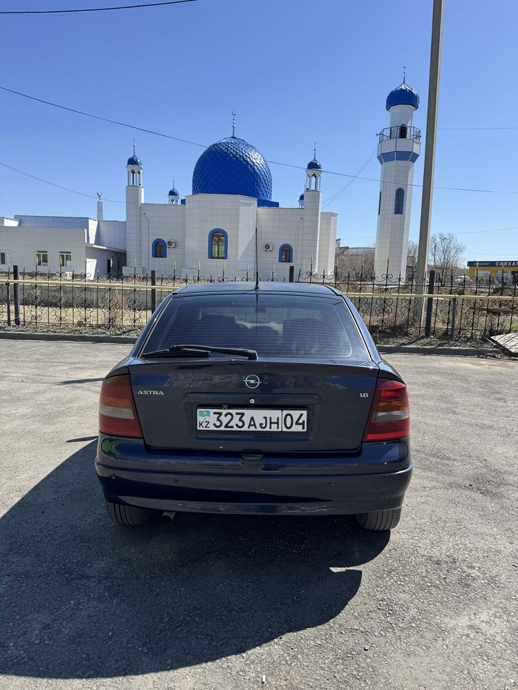 Opel Astra G 1.6 8-клапанный мотор Инжектор