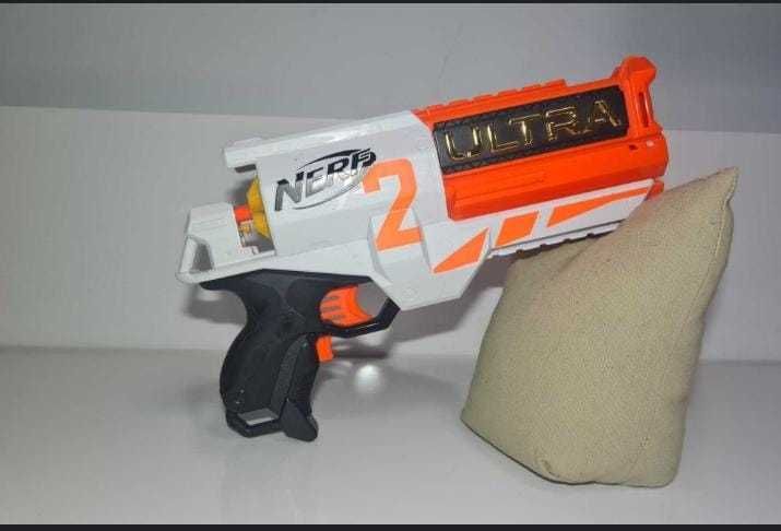 Blastere Nerf, accesorii si sageti!