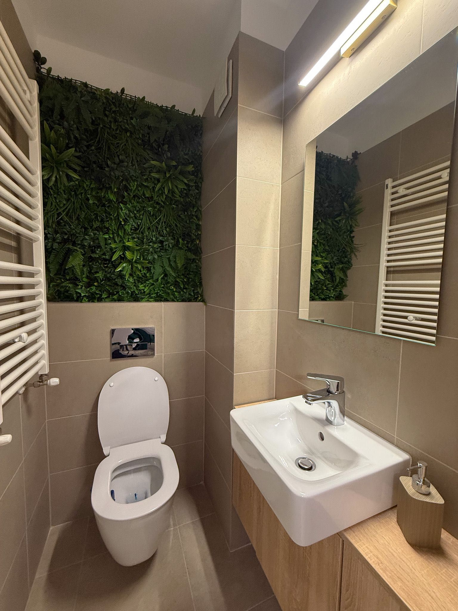 Închiriez apartament H Pipera Lake