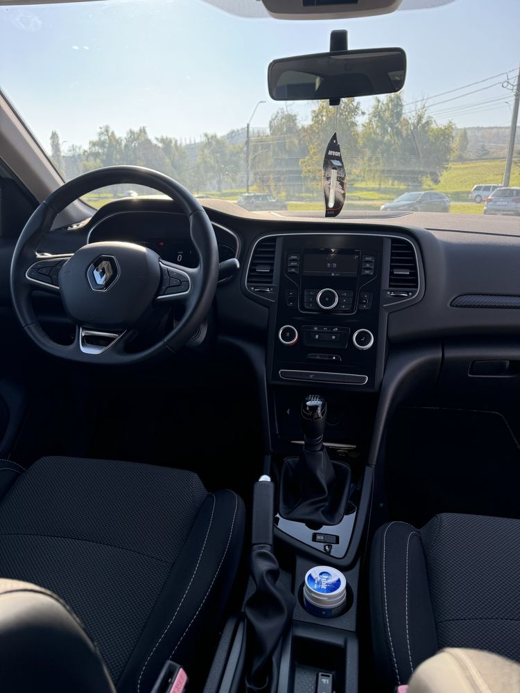 Vând Renault Megane