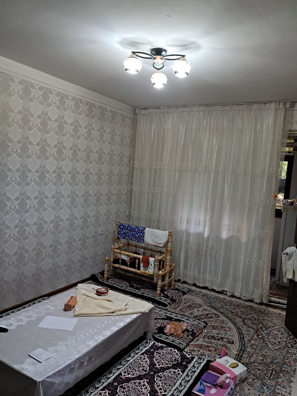 Продается на чиланзаре квартира 1/2/4