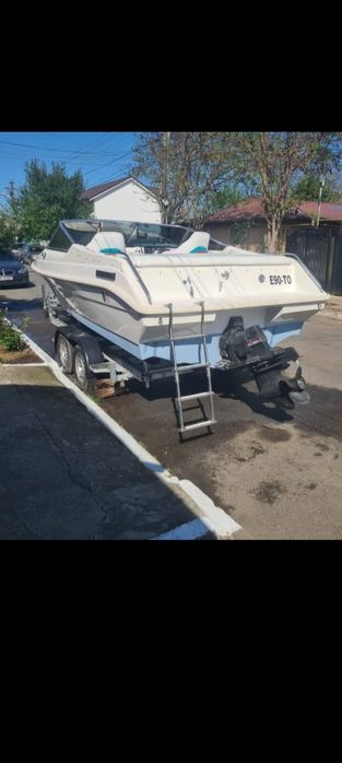 Vând ambarcațiune Sea Pro 210