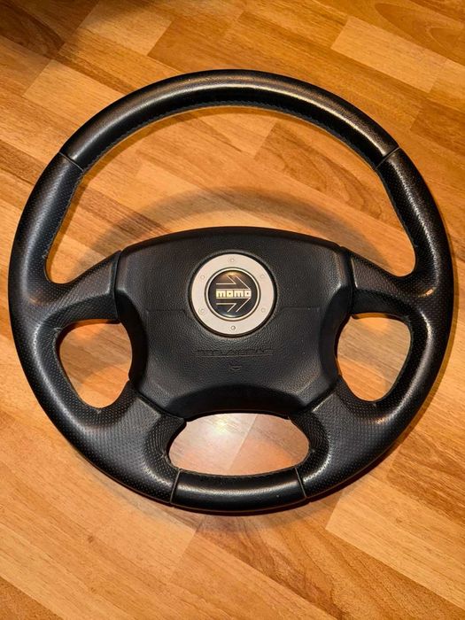 Subaru MOMO волан + AIRBAG