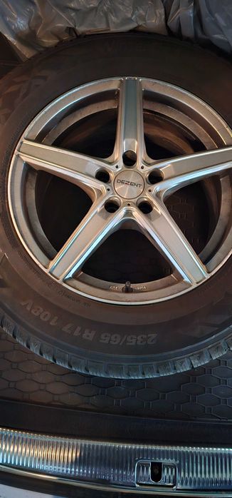 Джанти 17ки със Зимни гуми Нови ауди Q5