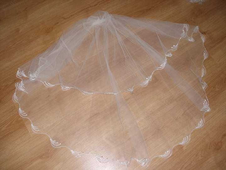 Rochie mireasa culoare Ivory