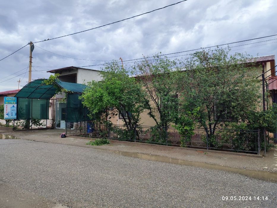 Ховли уй .котеж . Навоий в.