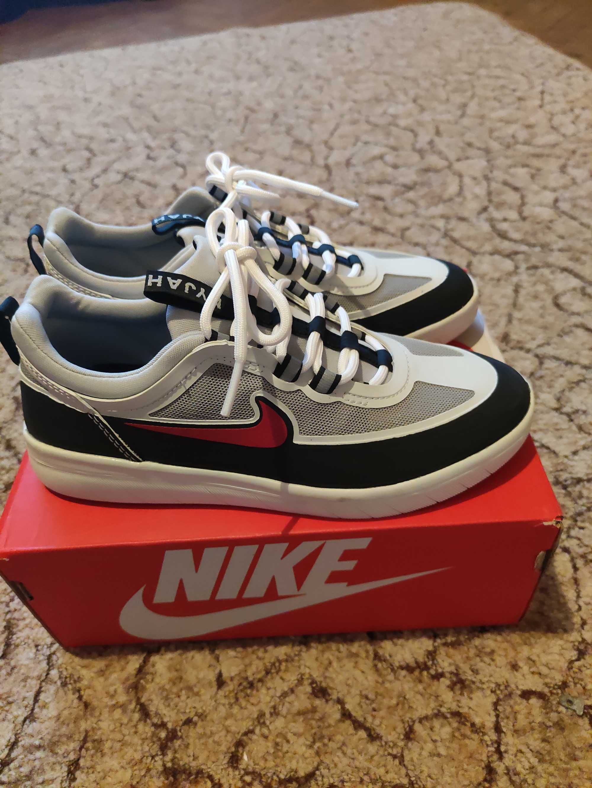 Nike SB дамски маратонки 35 номер