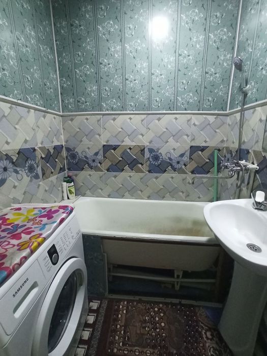 Продаётся 3 комнатная квартира в районе 5/1