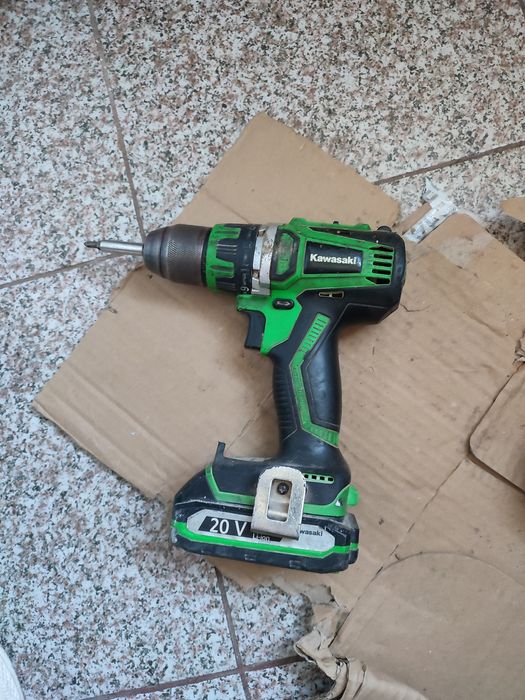 Autofiletanta kawasaki 20 v 2 A